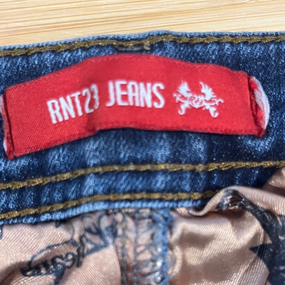 Distressed Blue Jeans - Picture 14 of 16